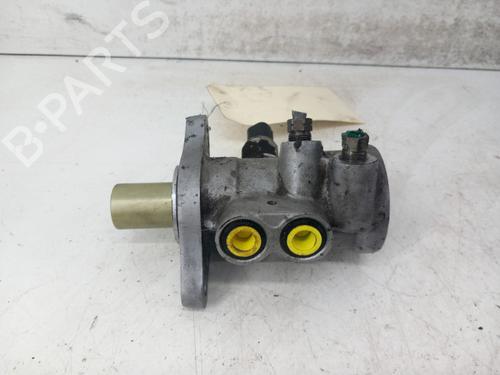 Used Brake master cylinder Brake master cylinder RENAULT ESPACE IV (JK0/1_) 2.2 dCi (JK0H) (150 hp) 28781643 28781643