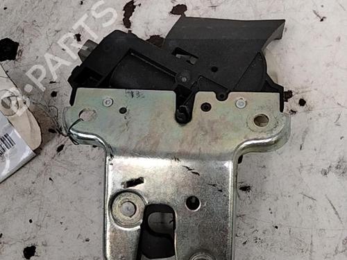 Spak kontakt VW PASSAT B6 (3C2) 2.0 TDI 16V (140 hp) 28747020