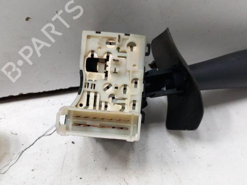 Used Steering column stalk RENAULT CLIO II (BB_, CB_) 1.5 dCi (B/CB07) (65 hp) 28778279