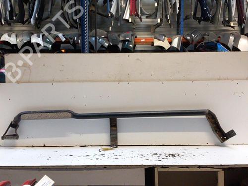 Embaladeira esquerda Embaladeira esquerda FIAT STRADA Pickup (178_, 278_) 1.3 D Multijet (278AYR1A) (95 hp) 28755853 28755853