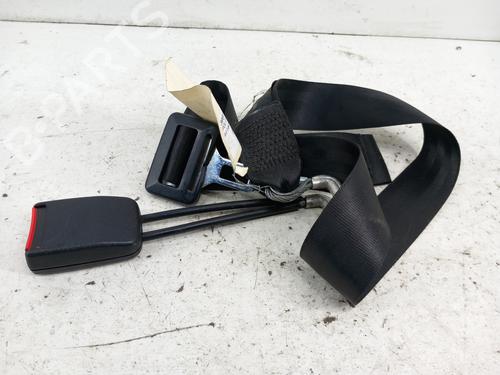 Used Seat buckle VW POLO (6N2) 1.4 TDI (75 hp) 28780518