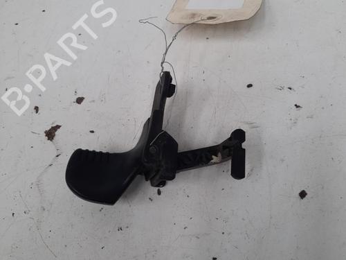 Używane Klamka zewnętrzna drzwi przednich prawych RENAULT TWINGO I (C06_) 1.2 (C066, C068) (58 hp) 28749819