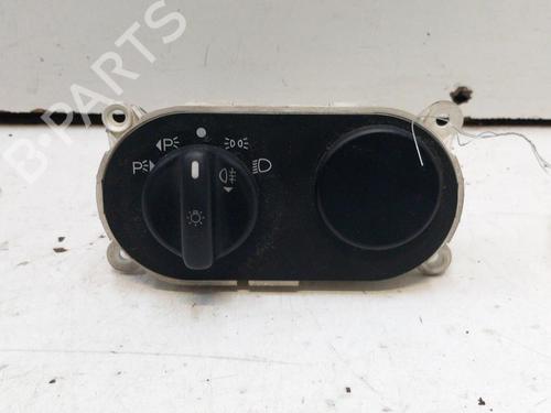 Used Headlight switch FORD MONDEO I (GBP) 1.8 TD (88 hp) 28793814