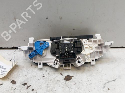 Used Climate control RENAULT TWINGO II (CN0_) 1.5 dCi 75 (75 hp) 28767081