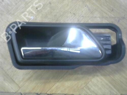 Used Front right interior door handle VW TOURAN (1T1, 1T2) 1.9 TDI (105 hp) 28754765