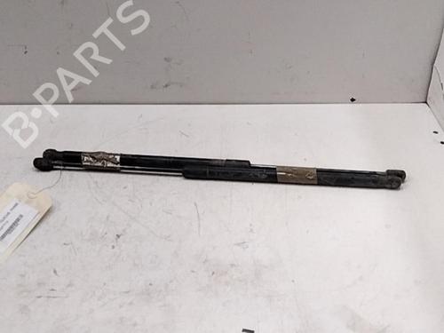 Used Tailgate lift support BMW 3 Touring (E91) 325 d (197 hp) 28752995