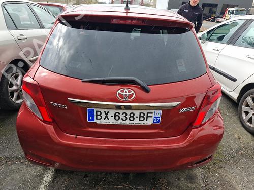 Brugte TOYOTA YARIS (_P13_) 1.4 D (NLP130_, NLP130) (90 hp) 4308949