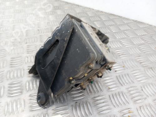 Used ABS pump RENAULT SCÉNIC II (JM0/1_) 1.9 dCi (JM0G, JM12, JM1G, JM2C) (120 hp) 28742237