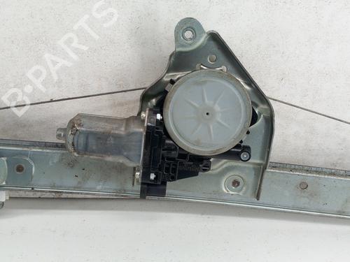 Used Front left window mechanism SUZUKI GRAND VITARA II (JT, TE, TD) 1.9 DDiS All-wheel Drive (JT419, TD44, JB419WD, JB419XD,... (129 hp) 28751259