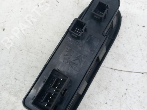Left front window switch PEUGEOT 308 I (4A_, 4C_) 1.6 HDi | BP28737605I27 