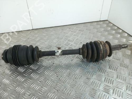 Used Right front driveshaft HYUNDAI SANTA FÉ I (SM) 2.0 CRDi 4x4 (125 hp) 28783487