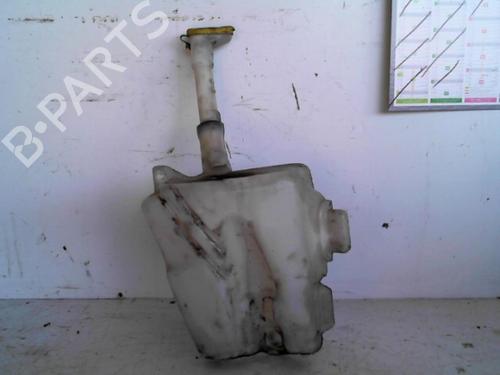 Used Windscreen washer tank RENAULT LAGUNA II (BG0/1_) 2.2 dCi (BG0F) (150 hp) 28765896