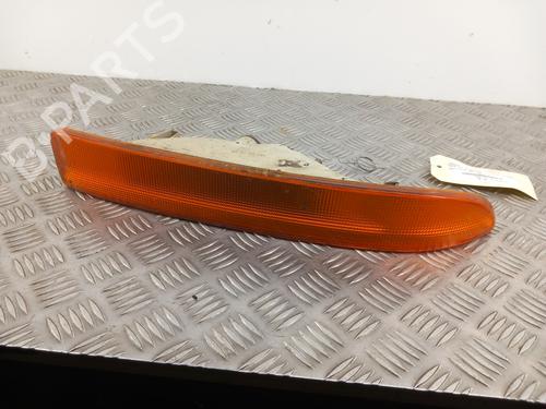 Intermitente delantero derecho RENAULT MASTER II Platform/Chassis (ED/HD/UD) 2.2 dCI 90 (ED0G, ED0N, HD0G, HD0N, HD1G, HD1N, UD0G,... (90 hp) 29843975