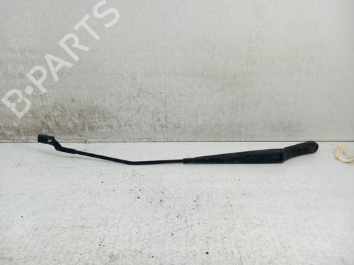 Front windshield wiper arm VW GOLF VII (5G1, BQ1, BE1, BE2) 1.2 TSI | BP28740889C143 