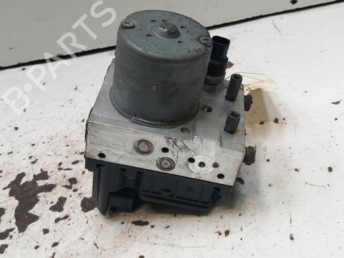 Used ABS pump TOYOTA COROLLA Verso (ZER_, ZZE12_, R1_) 2.0 D-4D (CUR10_, CUR10R) (116 hp) 28794003