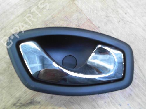 Maniglia interna anteriore destra RENAULT CAPTUR I (J5_, H5_) 1.5 dCi 90 (J5N4, J5M5, J5MW, J5M6, J5AL, J5AJ) (90 hp) 28765669