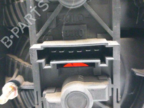 Used Right taillight Right taillight 28755908 28755908