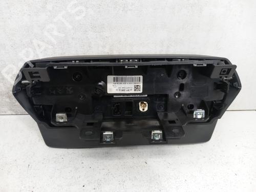 Used Display monitor PEUGEOT 208 II (UB_, UP_, UW_, UJ_) 1.5 BlueHDI 100 (102 hp) 28738651