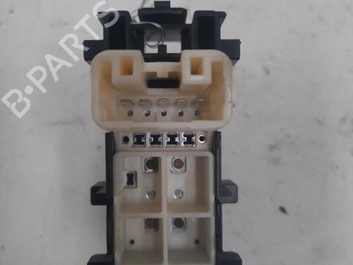 Used Right front window switch Right front window switch TOYOTA YARIS (_P9_) 1.4 D-4D (NLP90_, NLP90R) (90 hp) 28769120 28769120
