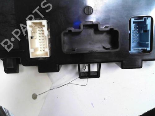 Used Climate control Climate control RENAULT TWINGO II (CN0_) 1.2 16V (CN04, CN0B) (75 hp) 28792292 28792292