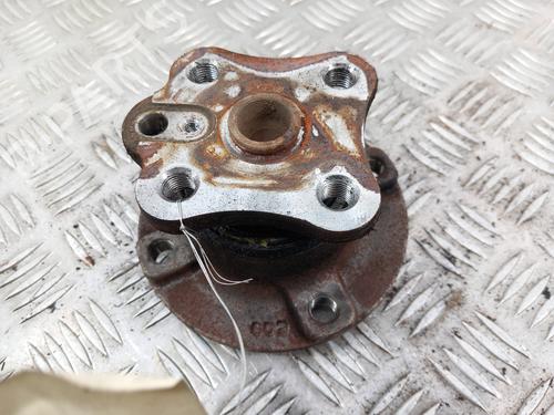 Used Left rear steering knuckle Left rear steering knuckle PEUGEOT 208 II (UB_, UP_, UW_, UJ_) 1.2 PureTech 75 (75 hp) 28757149 28757149