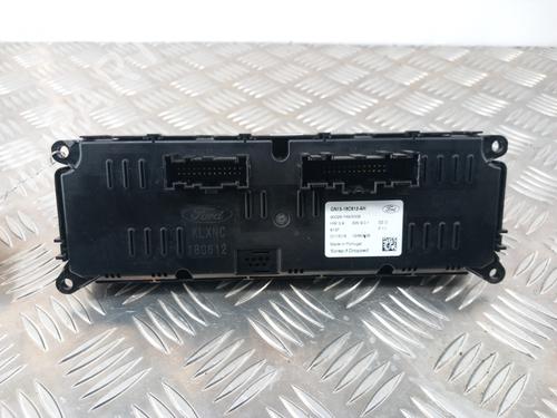 Used Climate control Climate control FORD ECOSPORT 1.0 EcoBoost (100 hp) 28744896 28744896