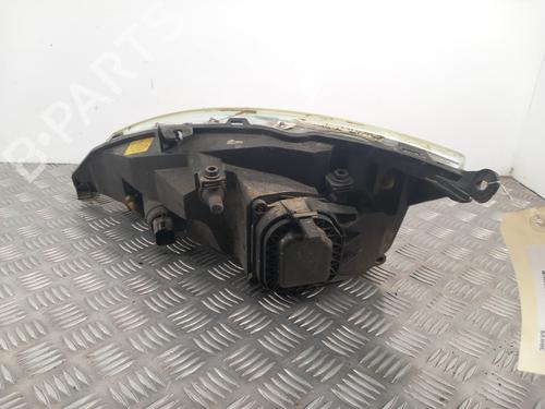 right-headlight-ford-focus-i-daw-dbw-1998-1999-2000-2001-2002-2003-2004-2005-2006-2007-2008-2009-28736831 main image