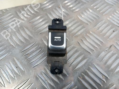 Used Right front window switch KIA CARENS IV 1.7 CRDi (136 hp) 28735255