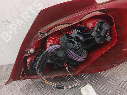 left-taillight-peugeot-307-3ac-2000-2001-2002-2003-2004-2005-2006-2007-2008-2009-2010-2011-2012-36558322 main image