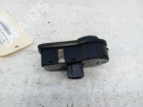 Used Headlight switch OPEL CORSA E (X15) 1.4 (08, 68) (90 hp) 28740397