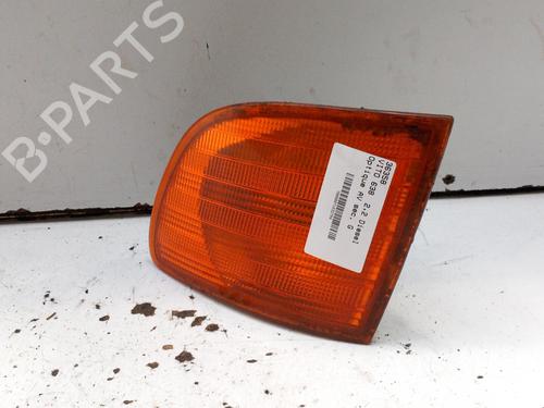 Used Left front indicator Left front indicator MERCEDES-BENZ VITO Van (W638) 112 CDI 2.2 (638.094) (122 hp) 28766368 28766368