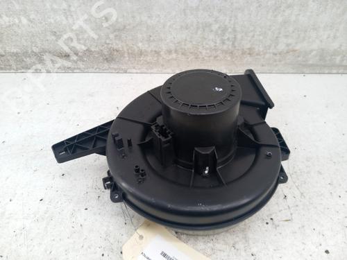 Used Heater blower motor VW POLO V (6R1, 6C1) 1.2 (70 hp) 28781109