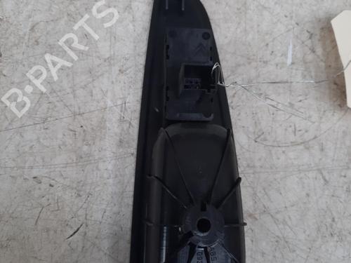Used Right rear window switch PEUGEOT 308 I (4A_, 4C_) 1.6 HDi (109 hp) 28763502