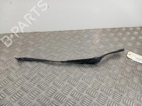 Used Front windshield wiper arm MERCEDES-BENZ C-CLASS (W204) C 200 CDI (204.001) (136 hp) 28745629