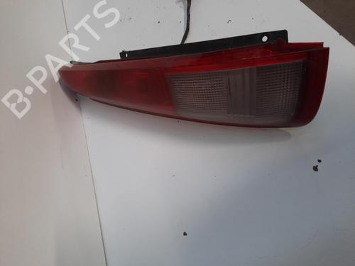 Used Left taillight NISSAN X-TRAIL I (T30) 2.2 dCi 4x4 (136 hp) 28747766