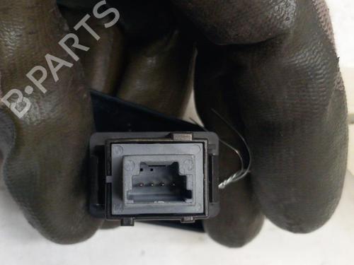 Used Warning switch Warning switch TOYOTA YARIS (_P9_) 1.4 D-4D (NLP90_, NLP90R) (90 hp) 28755978 28755978
