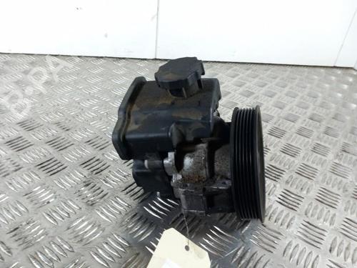Used Steering pump Steering pump MERCEDES-BENZ C-CLASS (W204) C 200 CDI (204.001) (136 hp) 28746676 28746676