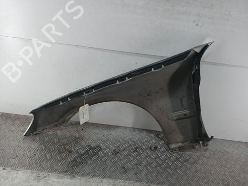 Used Right front fenders Right front fenders 30126274 30126274