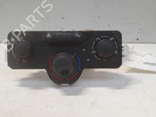 Used Climate control Climate control RENAULT CLIO III (BR0/1, CR0/1) 1.5 dCi (75 hp) 28765098 28765098