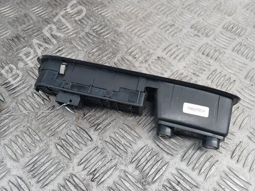 Used Left front window switch Left front window switch ALFA ROMEO 159 (939_) 1.9 JTDM 16V (939AXC1B, 939AXC12) (150 hp) 32064831 32064831