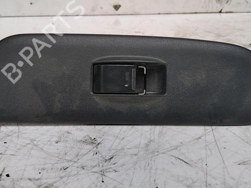 Used Right front window switch Right front window switch TOYOTA RAV 4 II (_A2_) 2.0 D 4WD (CLA20_, CLA21_, CLA20R, CLA21R) (116 hp) 28763651 28763651