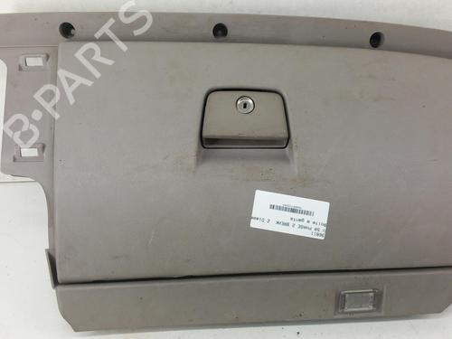 Used Glove box VOLVO V50 (545) 2.0 D (136 hp) 28788299