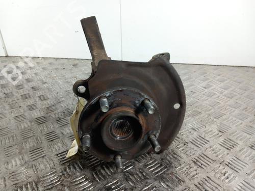 Used Left front steering knuckle NISSAN X-TRAIL I (T30) 2.2 dCi 4x4 (136 hp) 29200376