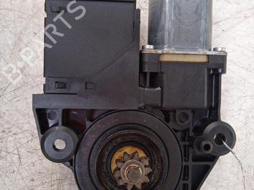 Left front window motor BMW 3 (E46) 330 d | BP28790128E21 - Image 2