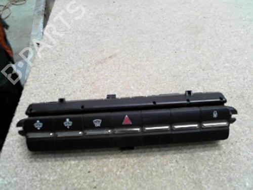 Used Warning switch PEUGEOT 5008 (0U_, 0E_) 1.6 HDi (112 hp) 28776991