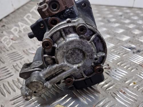 Used Injection pump Injection pump VW JETTA IV (162, 163, AV3, AV2) 1.6 TDI (105 hp) 28744675 28744675