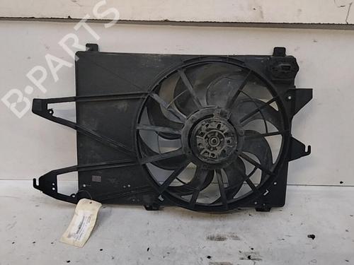 Used Radiator fan FORD MONDEO III Saloon (B4Y) 1.8 16V (110 hp) 28747380