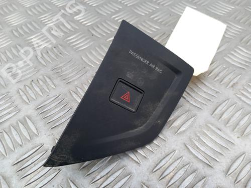 Used Warning switch VW POLO VI (AW1, BZ1, AE1) 1.0 (75 hp) 29072345