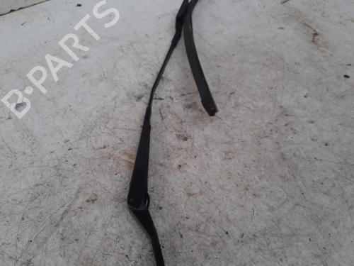 Used Front windshield wiper arm PEUGEOT 308 SW I (4E_, 4H_) 1.6 HDi (109 hp) 28763452