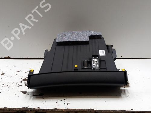 Used Glove box Glove box RENAULT MEGANE IV Hatchback (B9A/M/N_) 1.5 Blue dCi 115 (B9A6) (116 hp) 28766385 28766385